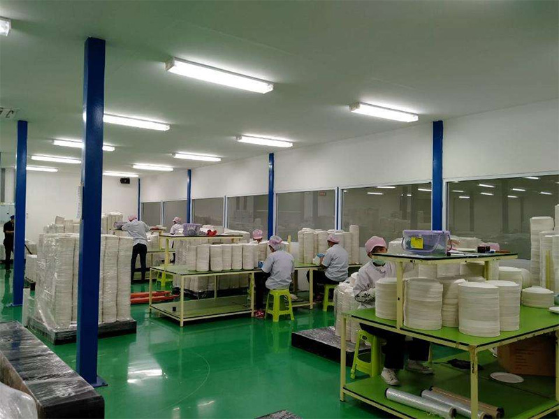 Suku alangan perdagangan spanning, nyedhiyakake solusi pelanggan global